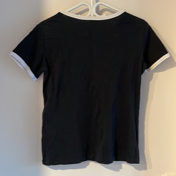 NWOT Levi’s t-shirt 100% cotton - Picture 6 of 6
